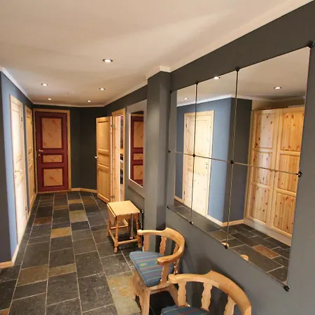 Holiday home Cave In, 5 Bedroom - 275m2 Beitostolen